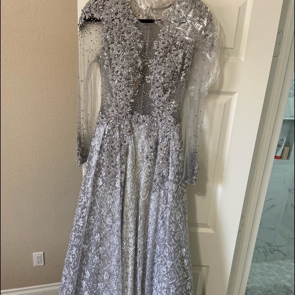 Silver Mac Duggal Evening Gown - Picture 6 of 12